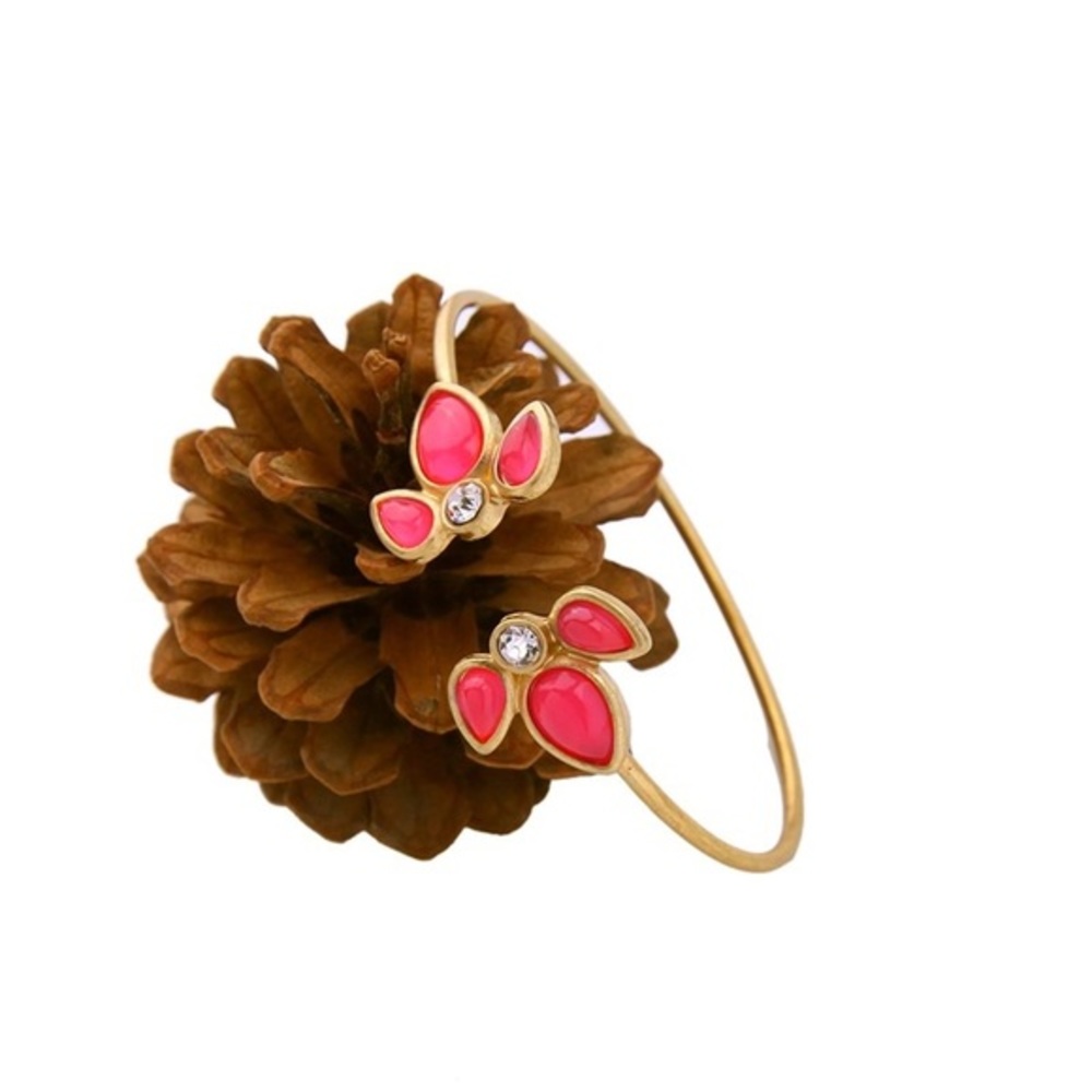 Flower Bracelet - Picture 1 of 3
